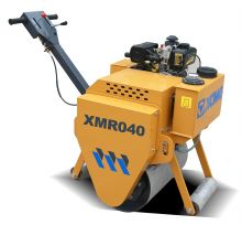 XMR040轻型压路机